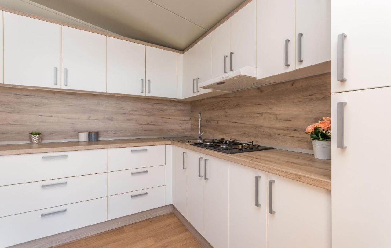 Mobile Home Rock Rose 1 Tkon Exterior foto