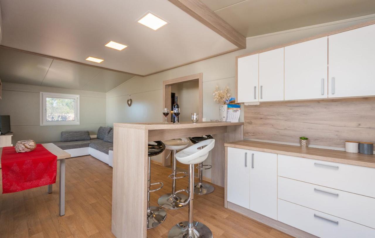Mobile Home Rock Rose 1 Tkon Exterior foto